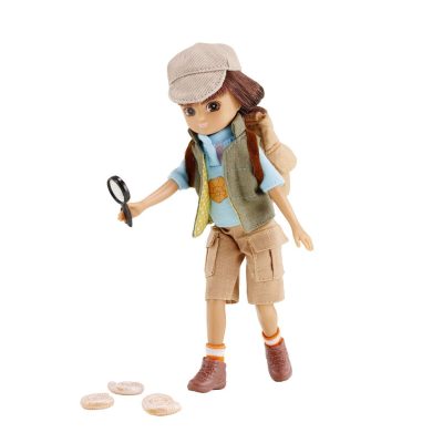 Fossil-Hunter-Lottie-doll