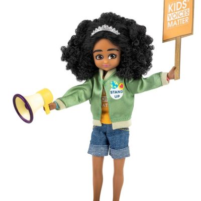 Poupée Lottie activiste