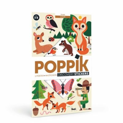 Poppik : poster géant dans la forêt